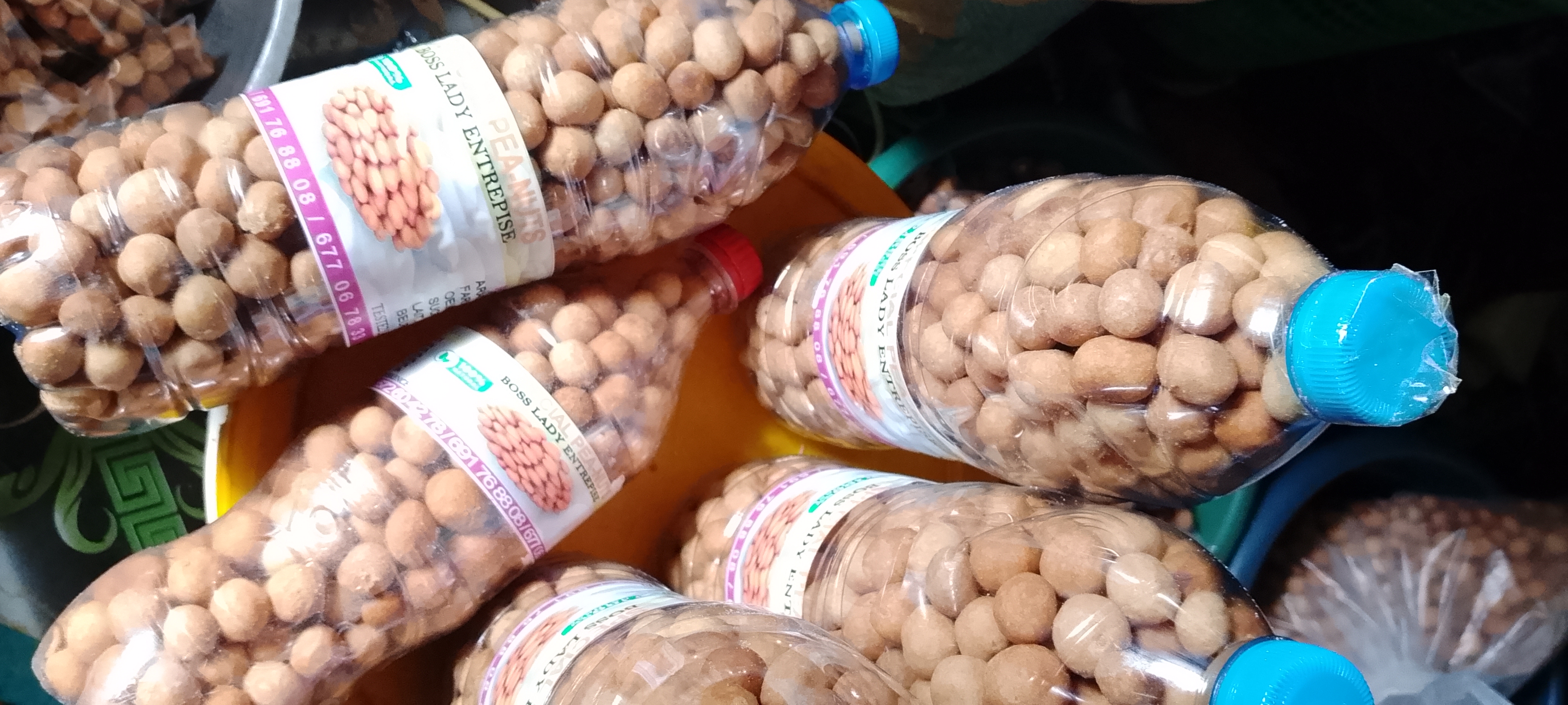cheap  Peanuts . buy and sale China, Europe, Turkey, German in wholesale prices Cameroon. 1.5lits