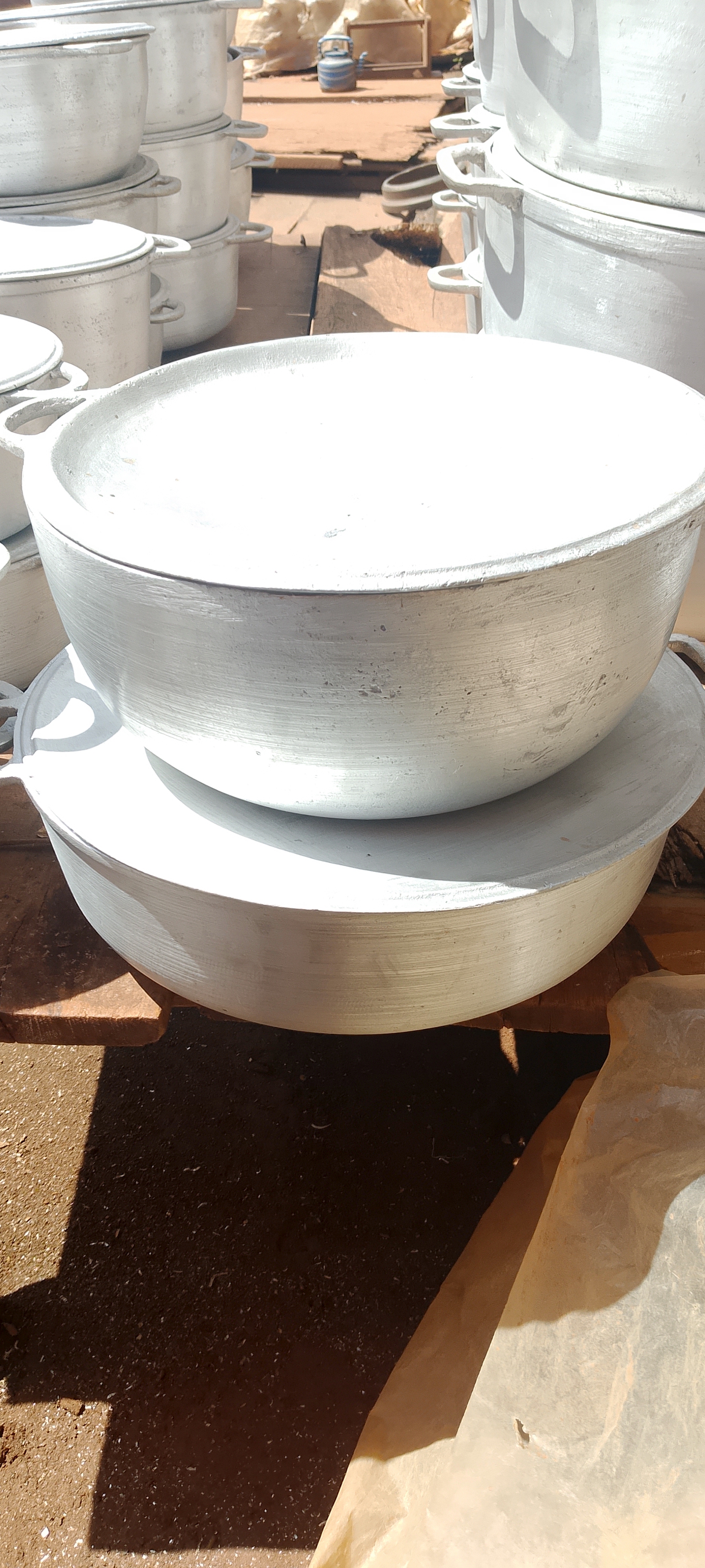 cheap  Pots. buy and sale China, Europe, Turkey, German in wholesale prices Cameroon. Size 37 