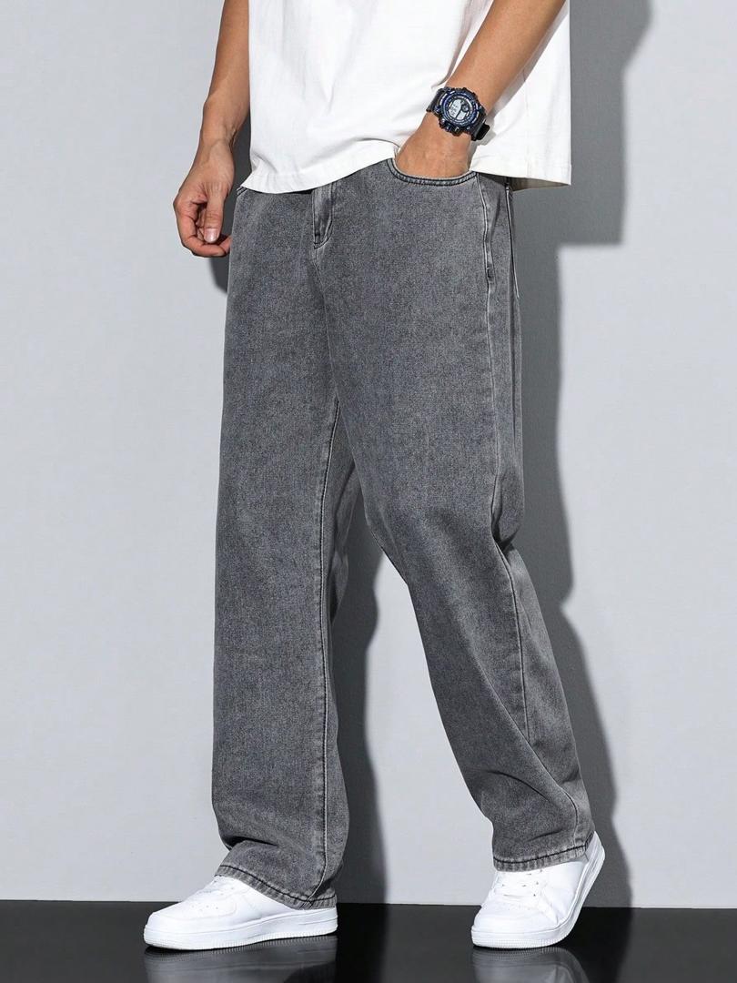 cheap  Boy Jean trousers . buy and sale China, Europe, Turkey, German in wholesale prices Cameroon. Nice good jeans trousers for both men and women 
